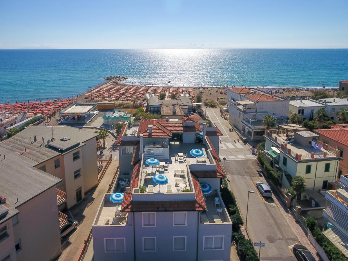 Hg Hotel Il Settebello Marina di Cecina Exteriér fotografie